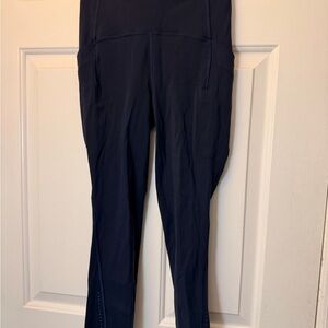 Lululemon Athletica Dark Blue Cropped leggings